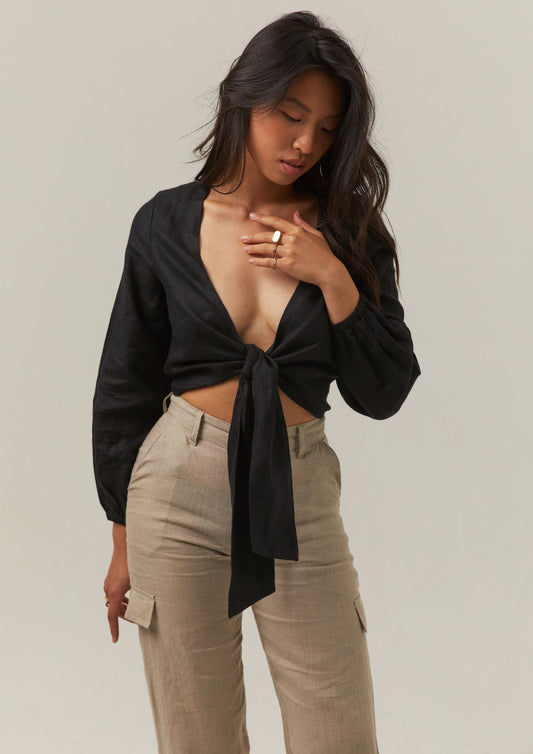 Black Tie Front Top