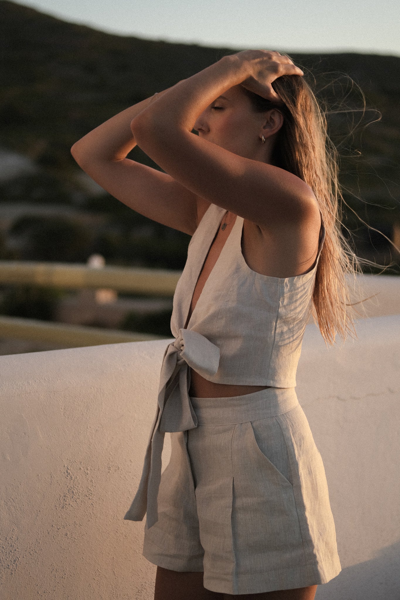 Beige pleated shorts